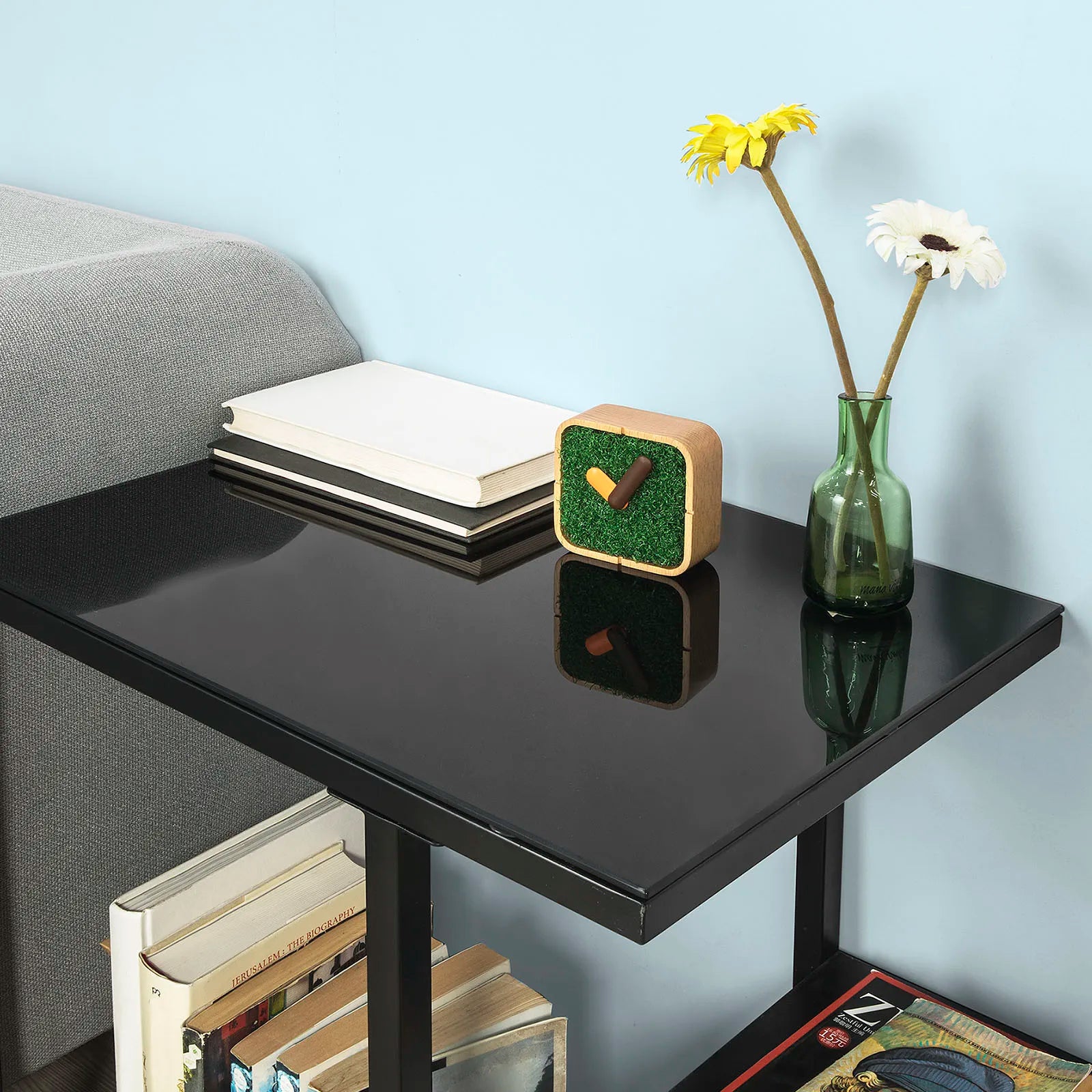 Sidobord med glasskiva soffbord